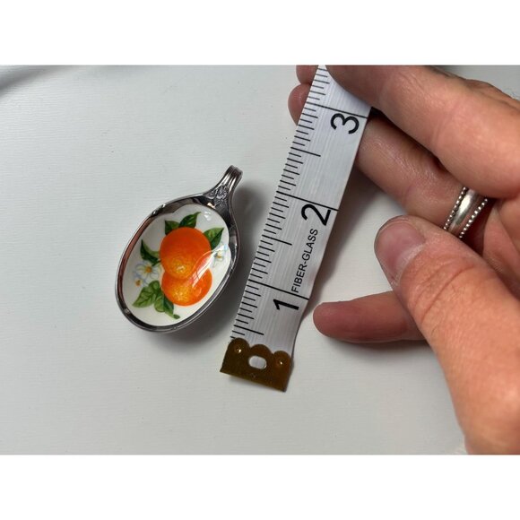 Vintage Avon Jelly Fruit Pendant Necklace: oranges silver souvenir spoon - Picture 7 of 7